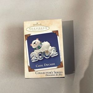 Hallmark Ornament- Cool Decade - 2002